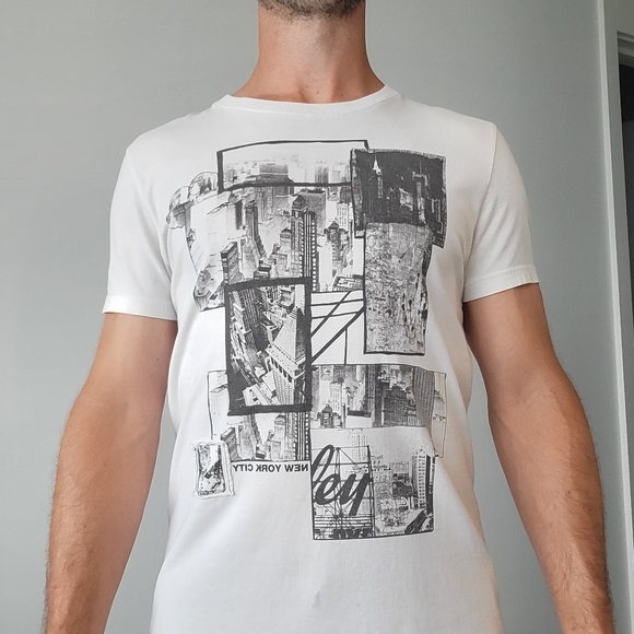 Mens Hugo Boss t-shirt. Boss Orange, quality thick cotton New York design - Picture 3 of 6